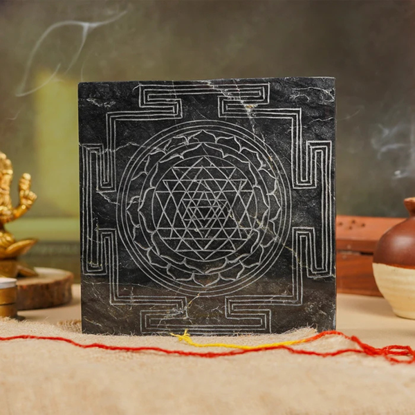 Shaligram Shree Yantra – Handmade, for Puja