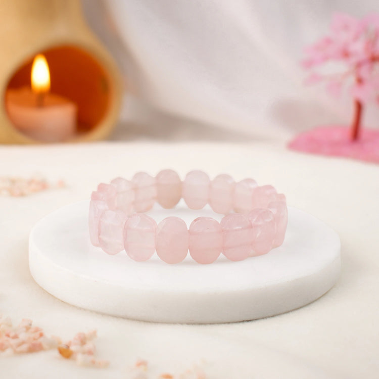 Rose Quartz Flat-Beaded Bracelet Main image