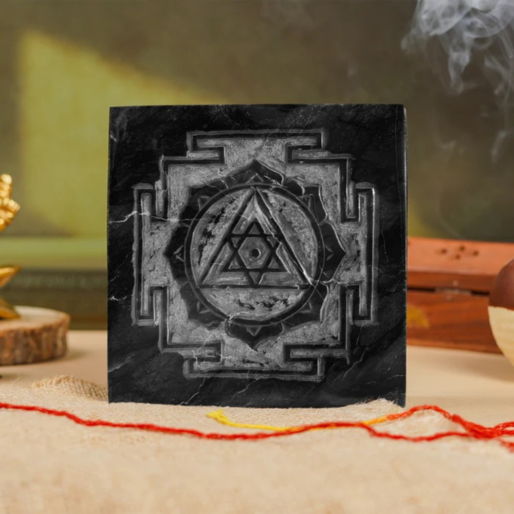 Shaligram Lakshmi Ganesh Yantra – Handmade, for Puja Main image