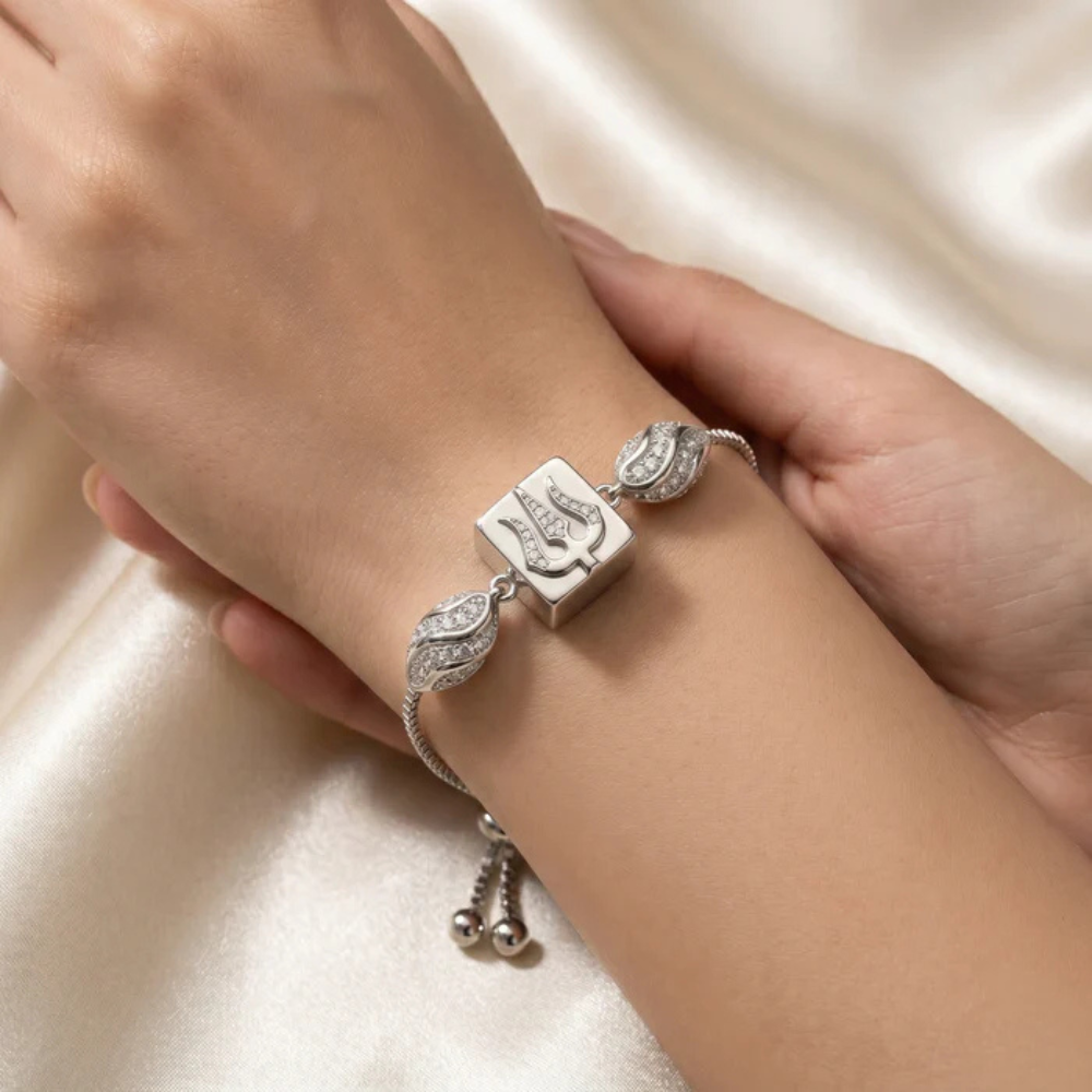 Trishul Charm Silver Bracelet Secondary image