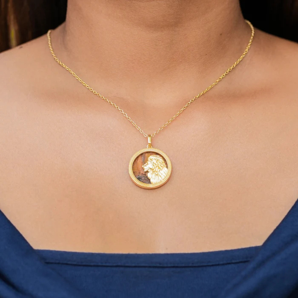 Leo Tiger's Eye Pendant Secondary image