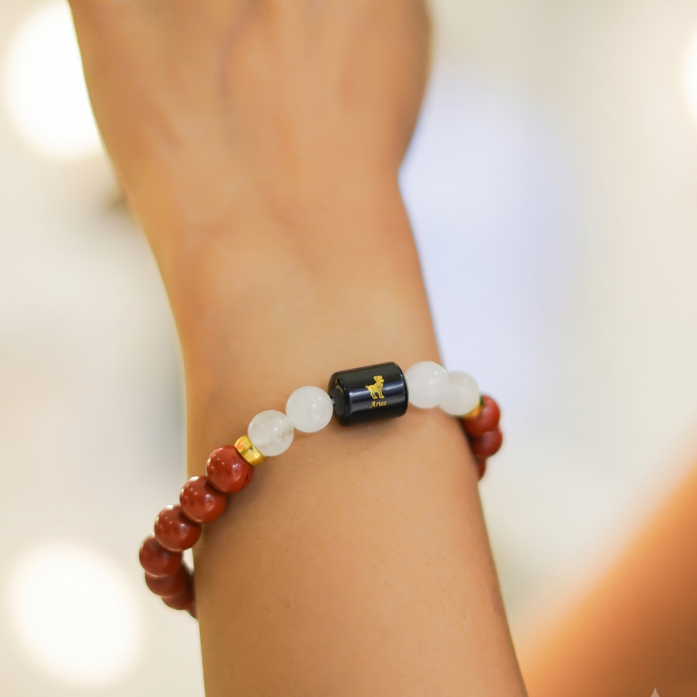 Aries Zodiac Mesh Rashi Bracelet with Red Jasper & Moonstone